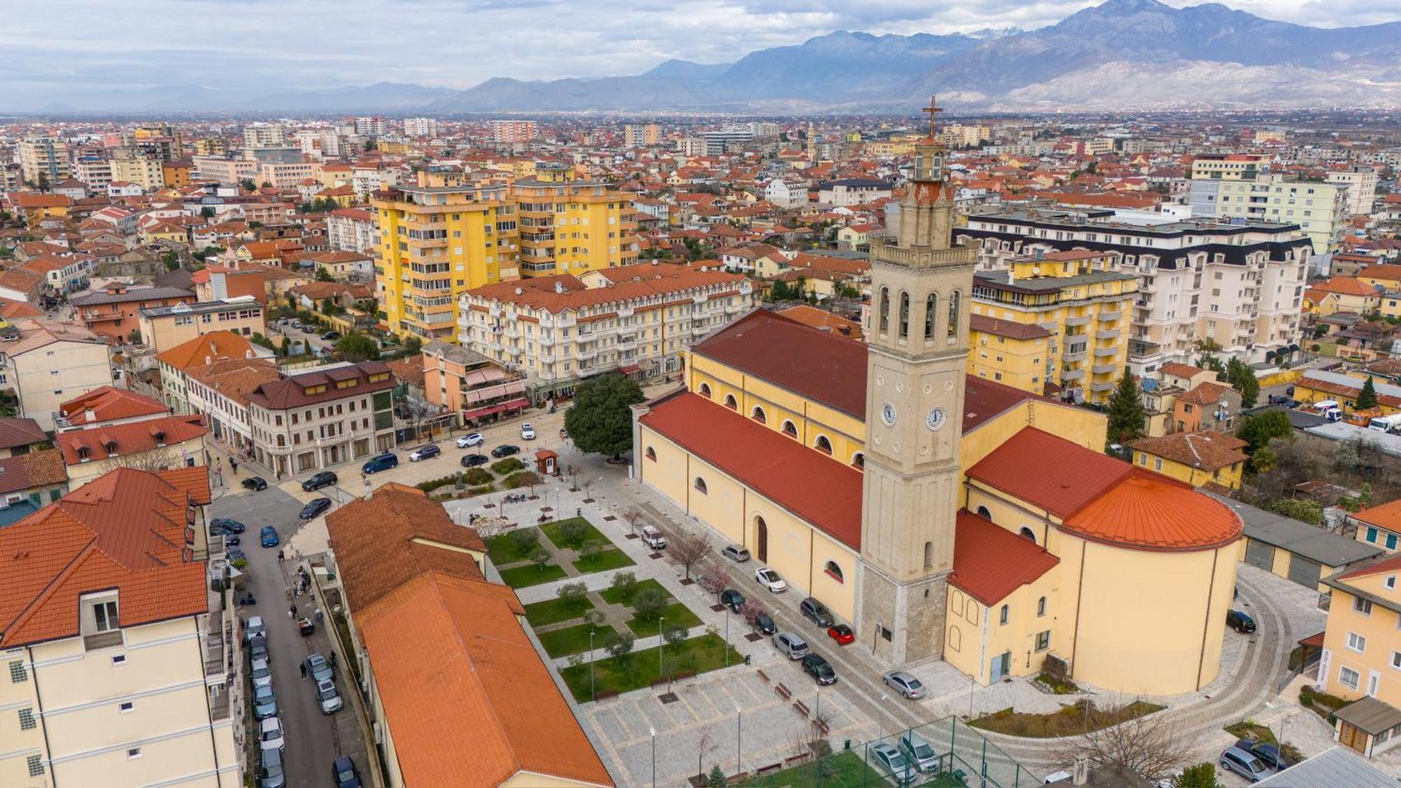 Appartamento Hakuna Matata Shkoder Exterior photo