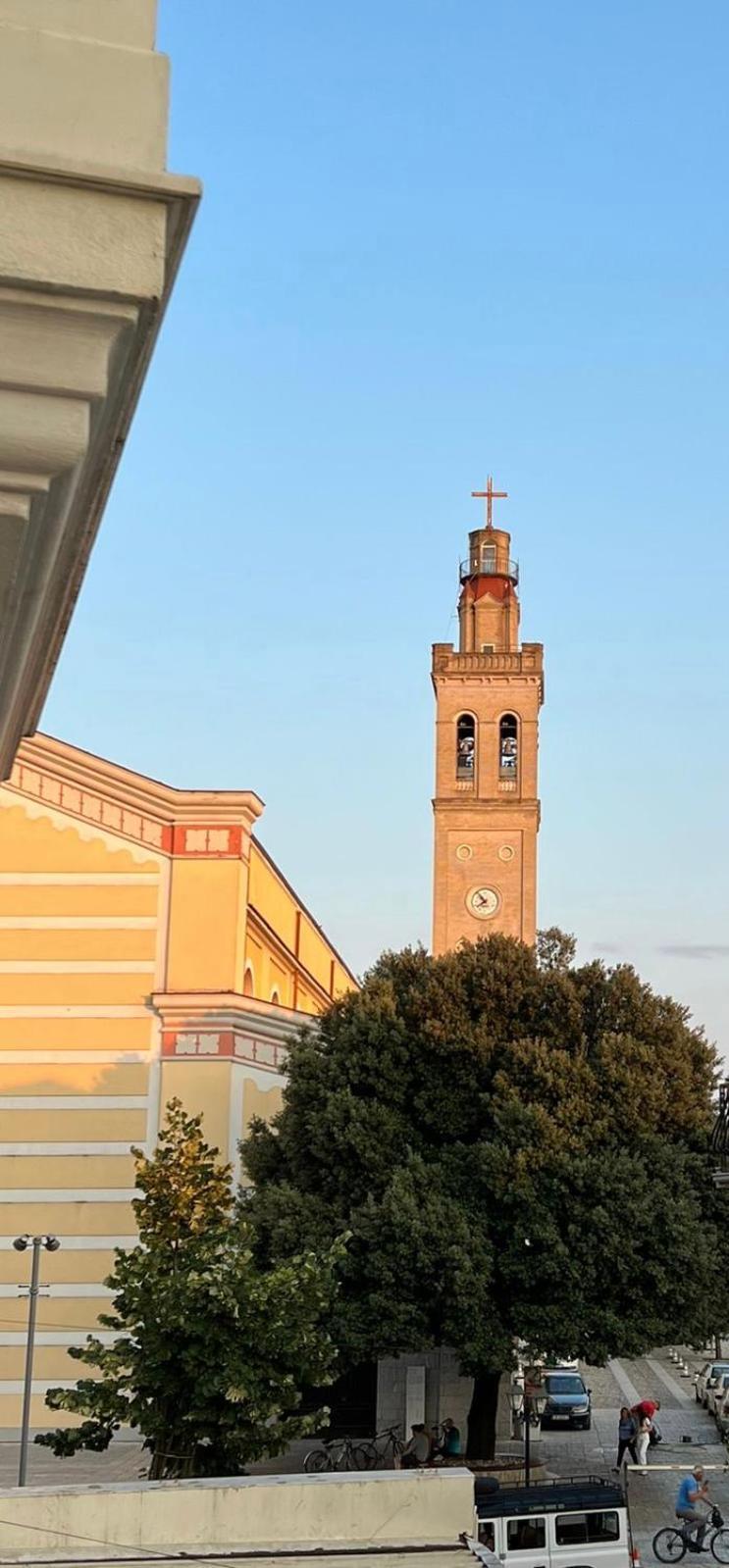 Appartamento Hakuna Matata Shkoder Exterior photo